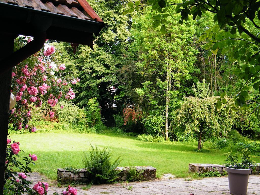 Villa Des Capucins リュクスイユ＝レ＝バン エクステリア 写真