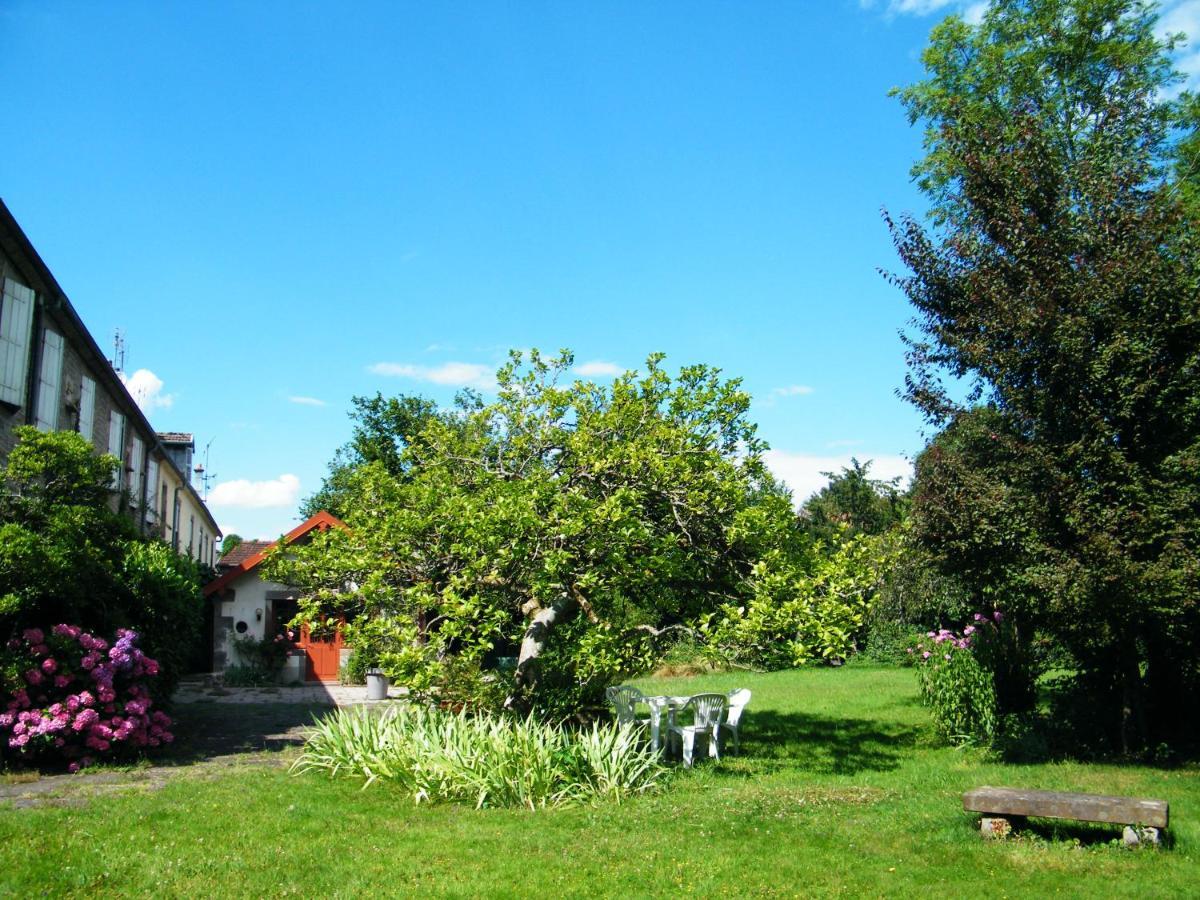 Villa Des Capucins リュクスイユ＝レ＝バン エクステリア 写真