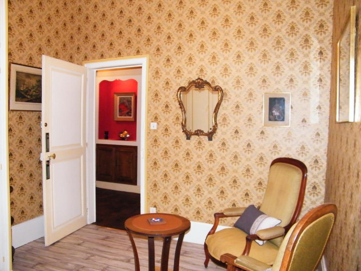 Villa Des Capucins リュクスイユ＝レ＝バン エクステリア 写真